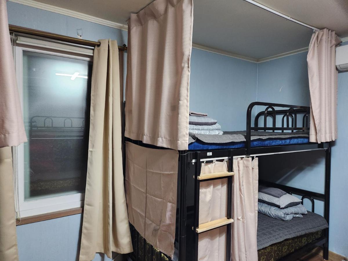 Birdsnest Hostel Hongdae Foreigner only Seoul Eksteriør bilde