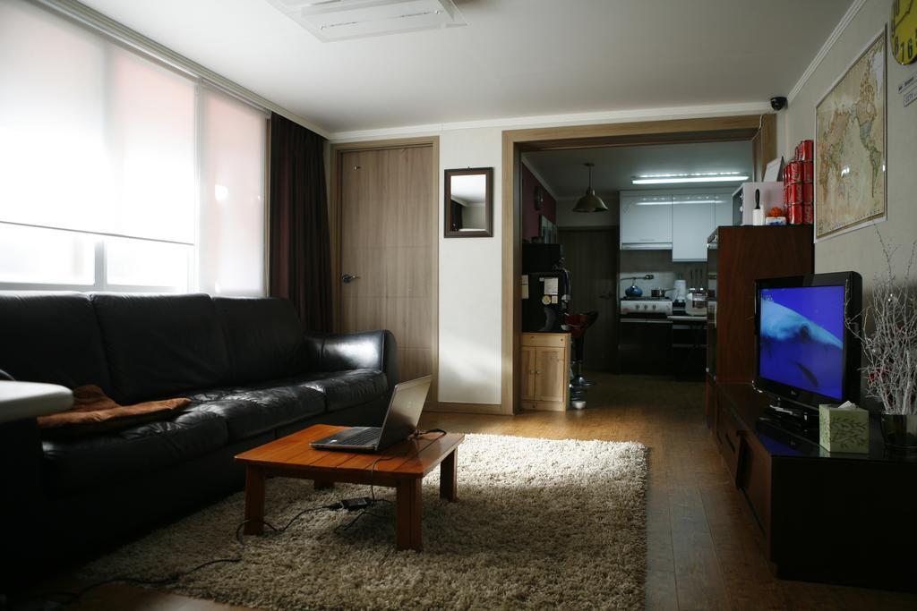 Birdsnest Hostel Hongdae Foreigner only Seoul Eksteriør bilde